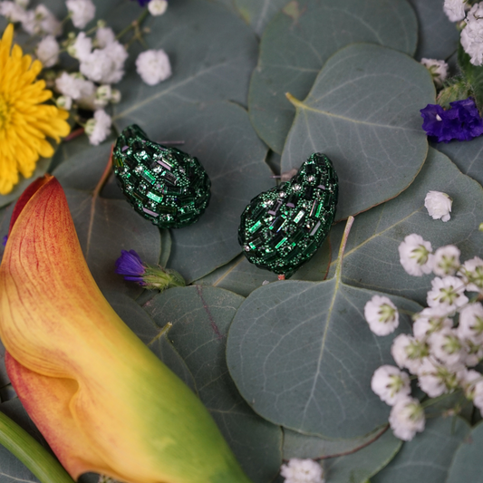 Dazzle Green Earring  (Spring Edition)