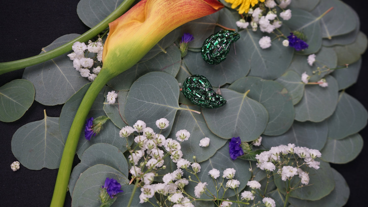 Dazzle Green Earring  (Spring Edition)